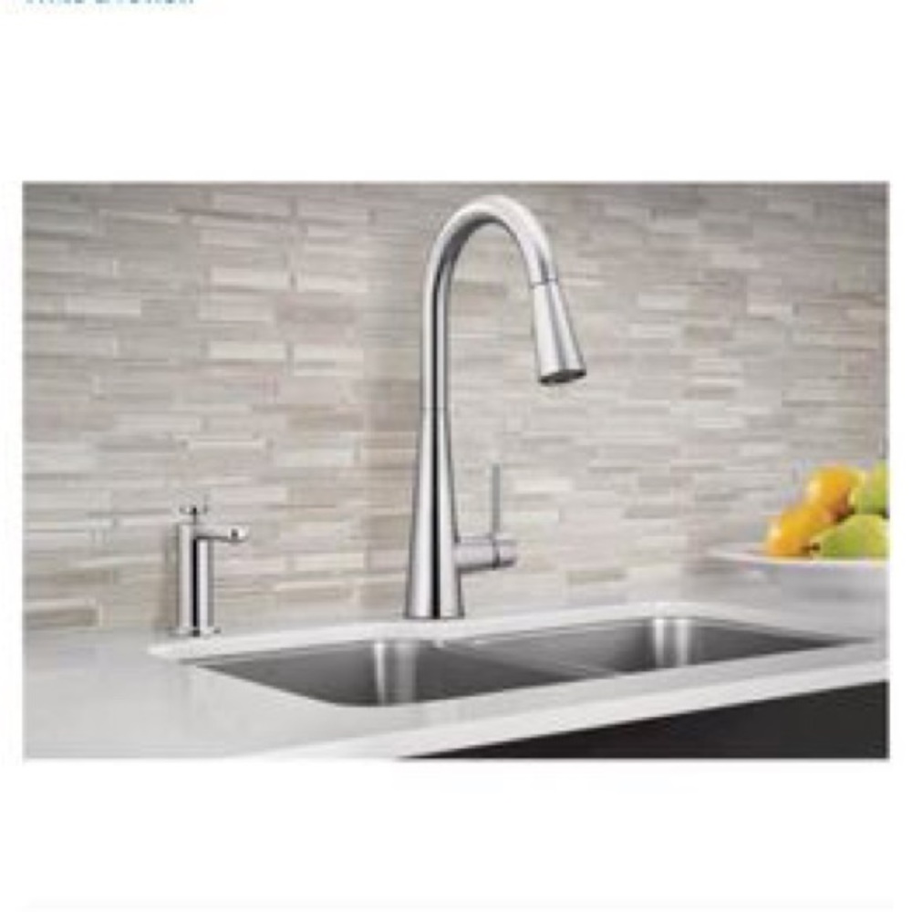 SINGLE HANDLE PULLDOWN KITCHEN FAUCET